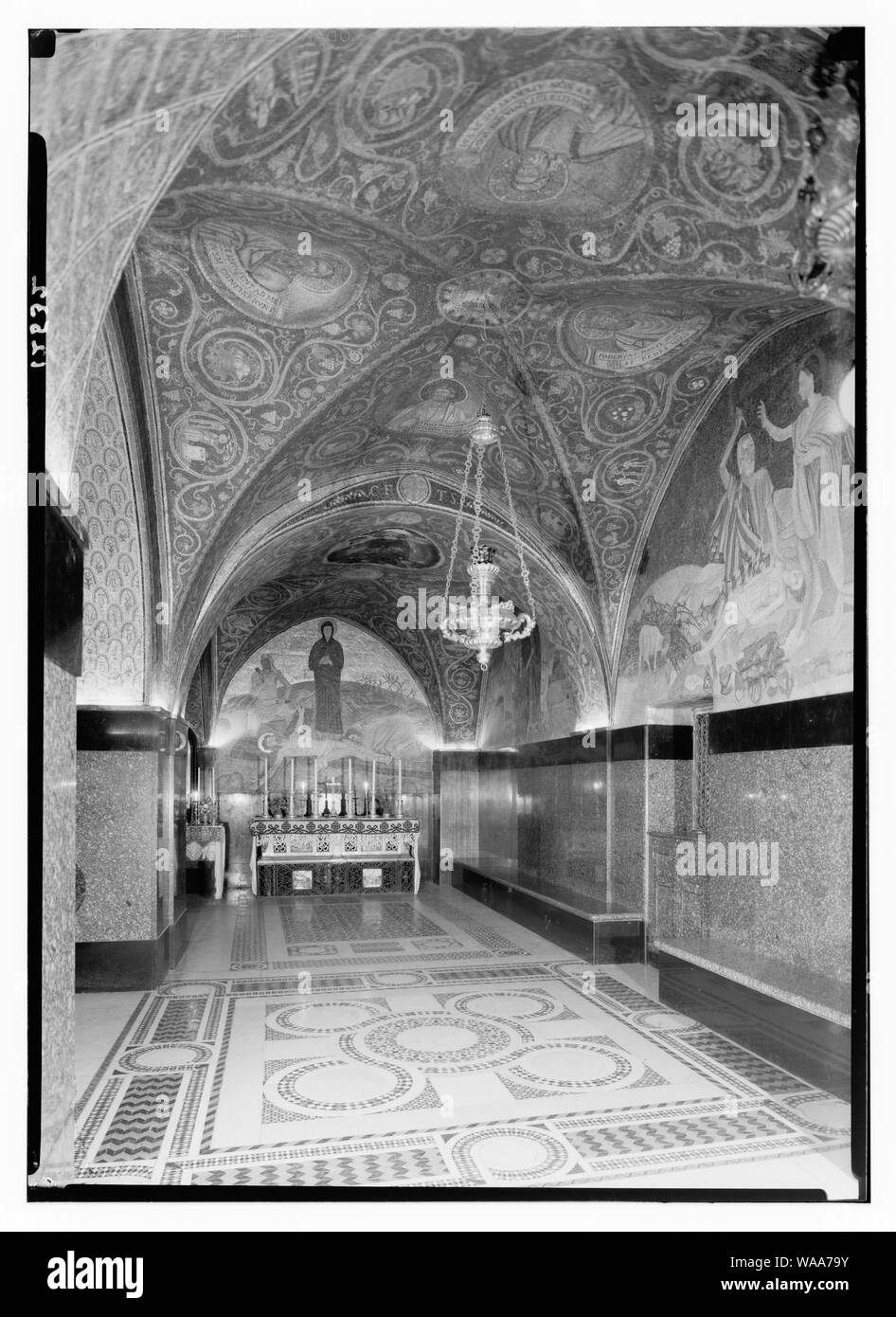 Chiesa di [i] Santo Sepolcro, latino cappella sul Calvario, decimo e undicesimo le Stazioni della Croce Foto Stock