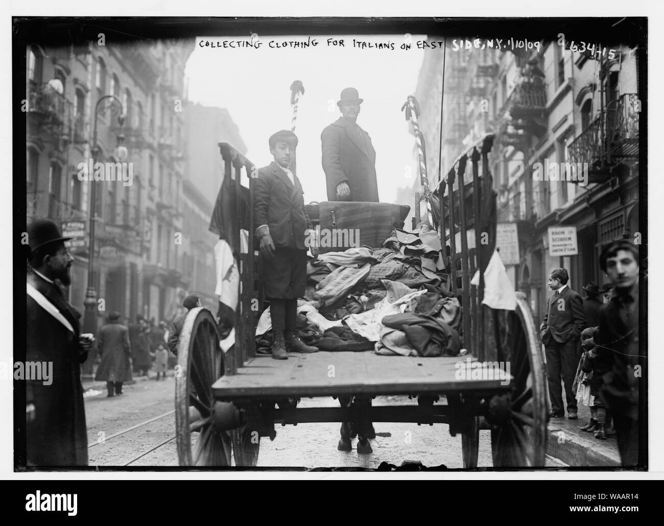 I vestiti del carro, per gli italiani sul lato est di New York Foto Stock