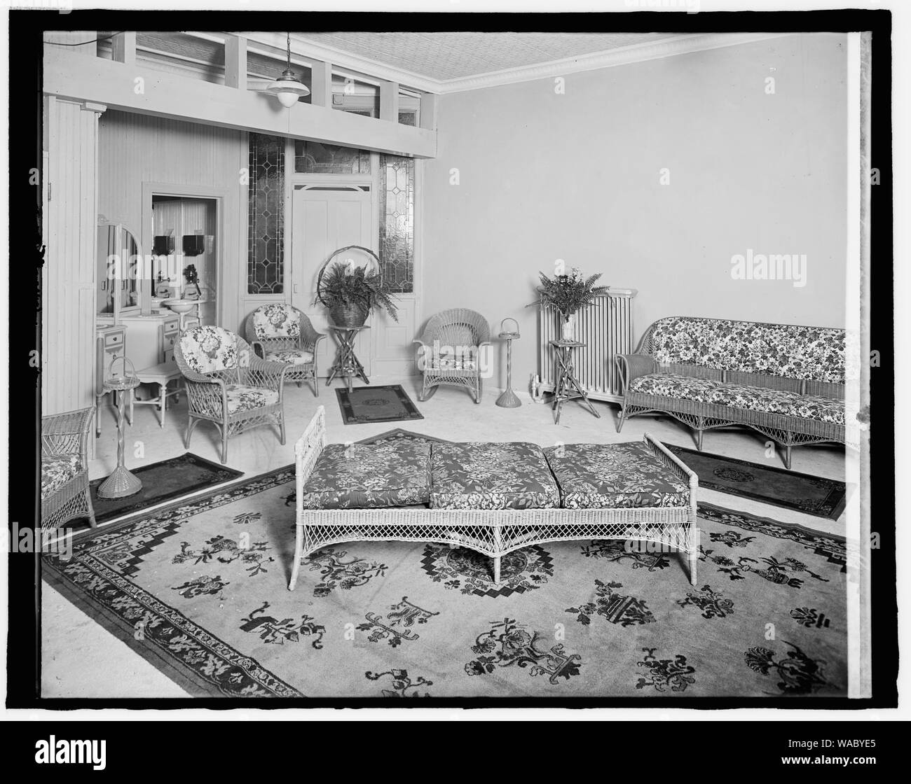 Convention Hall, piste da bowling, ladies room Foto Stock