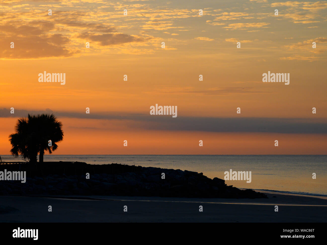 Tramonto sull'oceano. St Simons Island Georgia Foto Stock