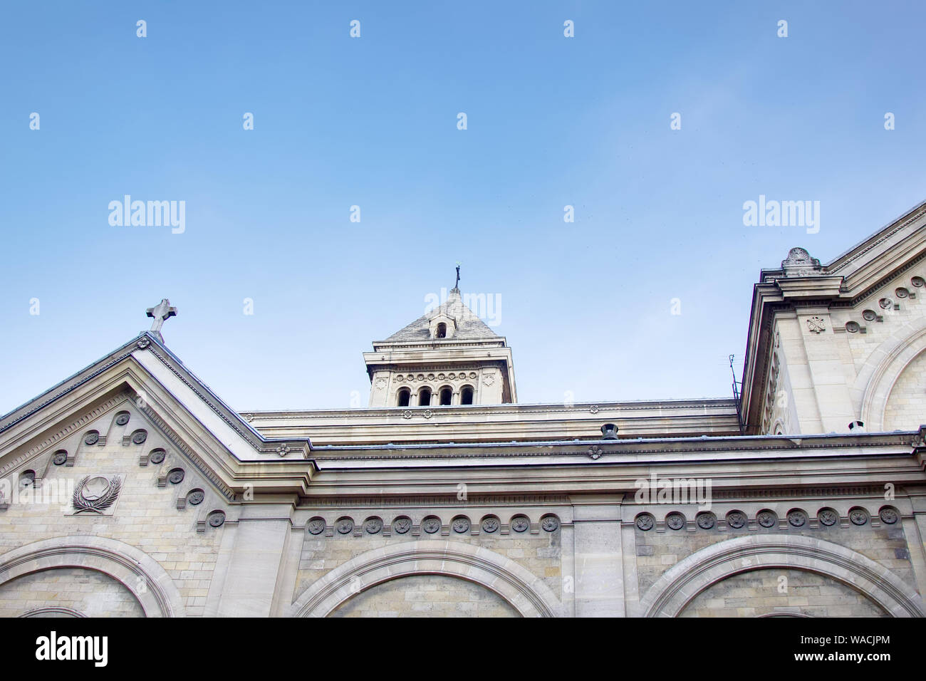 Parigi, Francia. Chiesa rigorosa architettura peculiare di templi dei protestanti luterani e - Kirk - casa di preghiera, meetinghouse Foto Stock