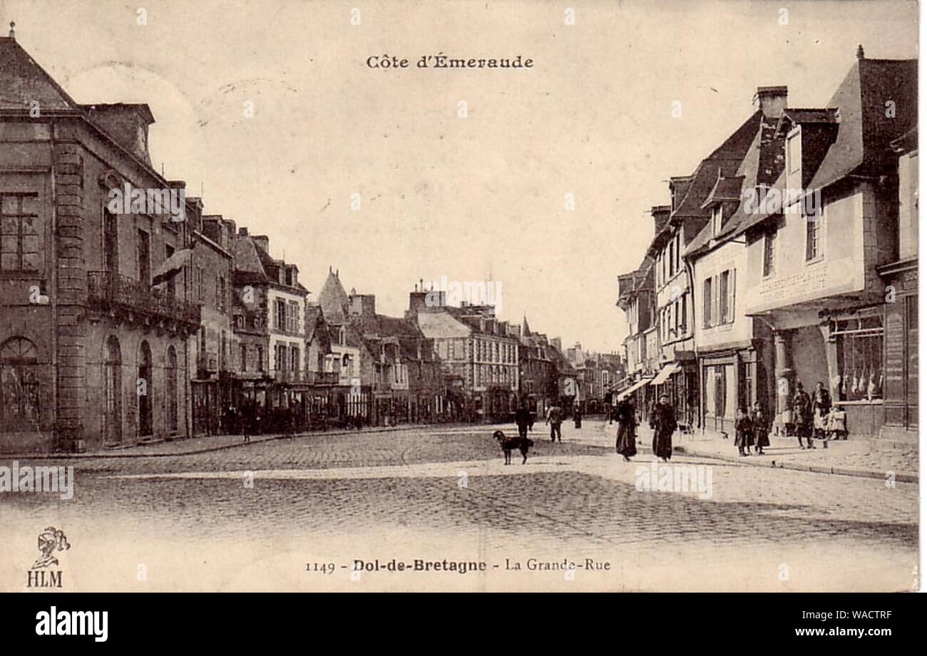 Dol-de-Bretagne -1908- La grande rue. Foto Stock