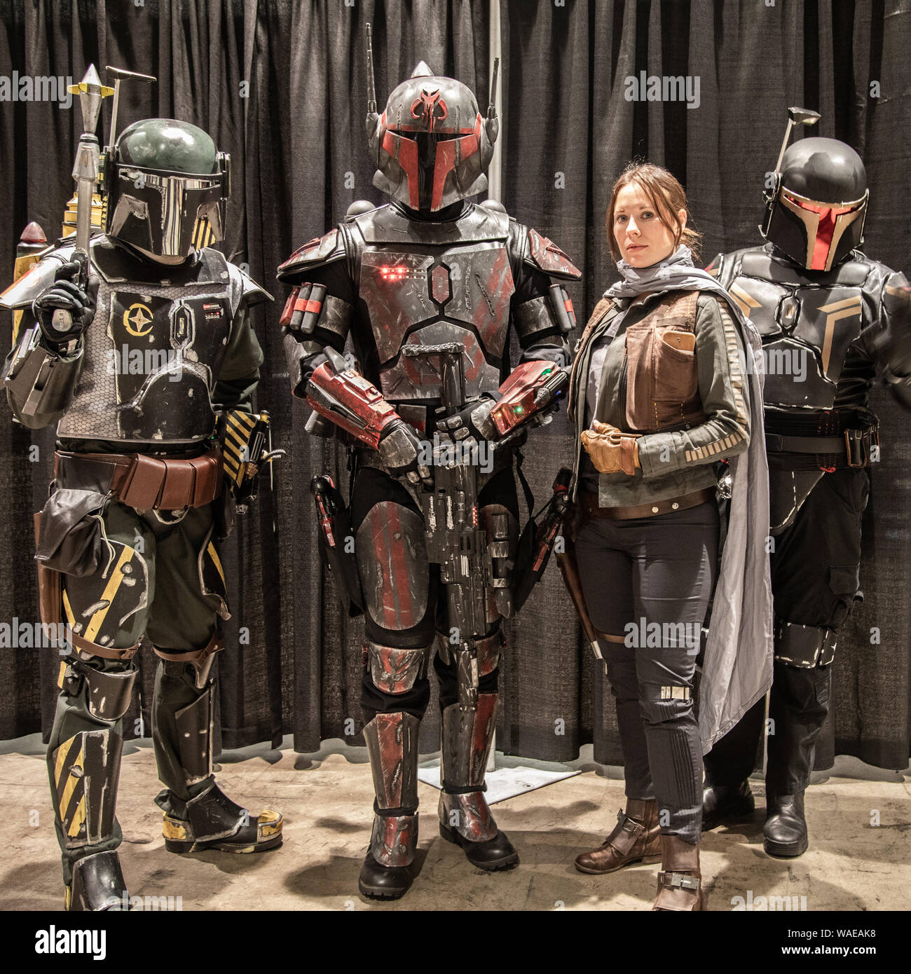 Cosplayers a Star Wars Celebration 2019 a Chicago. Molti vi in attesa di notizie su Star Wars Episodio IX: il luogo di skywalker Foto Stock