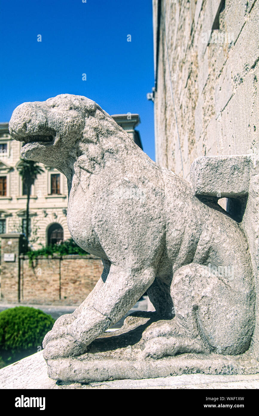 Italia Marche Osimo San Leopardo cattedrale dettaglio Foto Stock