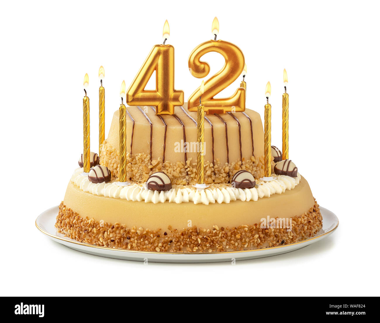 Torta di festa con golden candele - Numero 42 Foto Stock