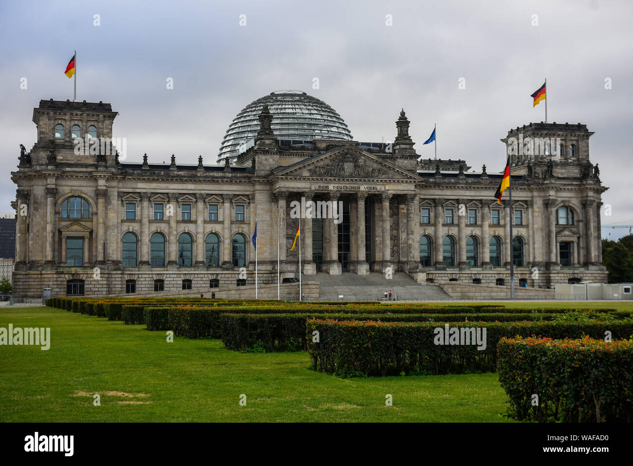 Berlino, Germania. 16 Ago, 2019. Vista di un edificio del Reichstag o federale per l'edificio del Parlamento a Berlino. Credito: Omar Marques/SOPA Immagini/ZUMA filo/Alamy Live News Foto Stock