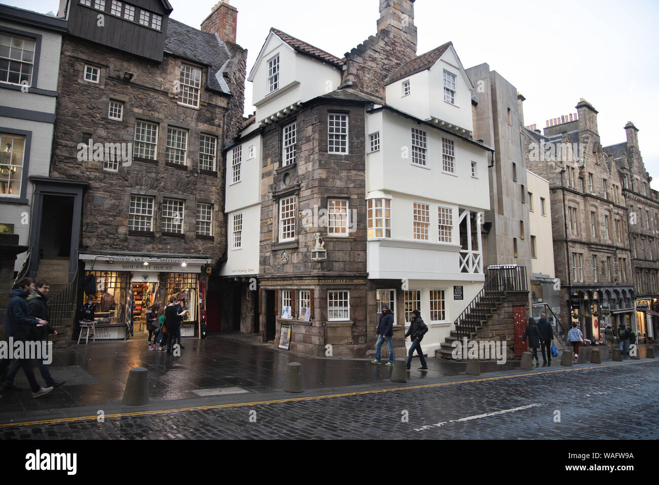 La Casa di John Knox Scottish Storytelling Centro e Moubray House High Street sul Royal Mile di Edimburgo in Scozia UK Foto Stock