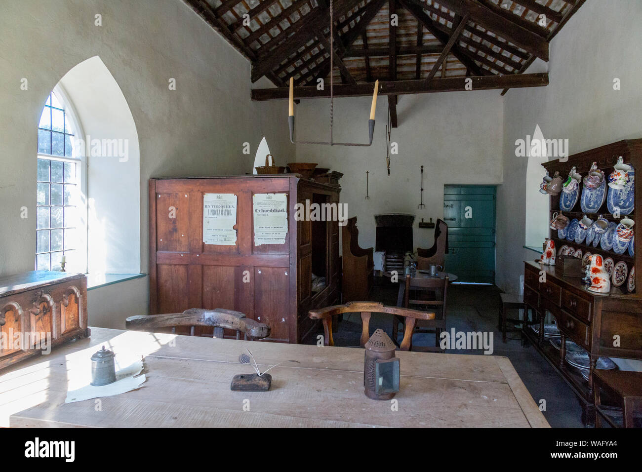 Pedaggio segno a Aberystwyth Sud casello cancelli dal 1772 presso il St Fagans Museo Nazionale di Storia gallese, Cardiff Wales, Regno Unito Foto Stock