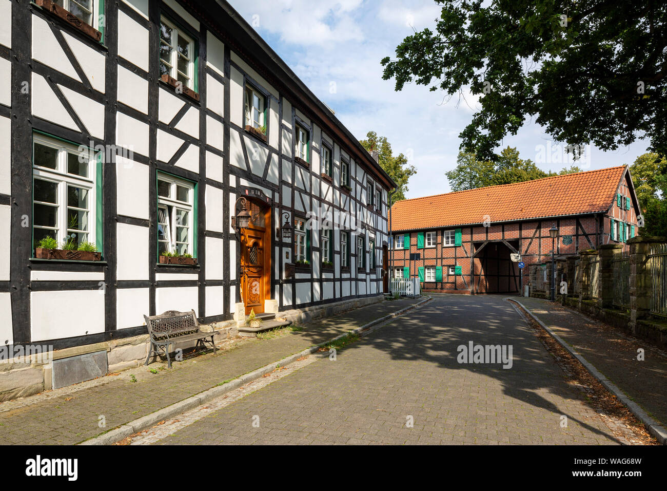 Persona vecchia, persona vecchia, architettura, vista esterna, campo di registrazione, edificio, fortificazione, town house, DE, DEU, Germania, villaggio, vista villaggio, vil Foto Stock