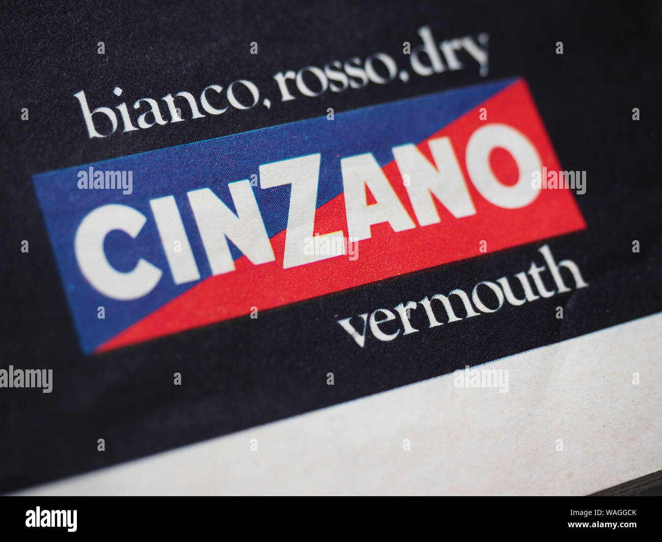 Torino, Italia - circa agosto 2019: vermouth Cinzano segno Foto Stock