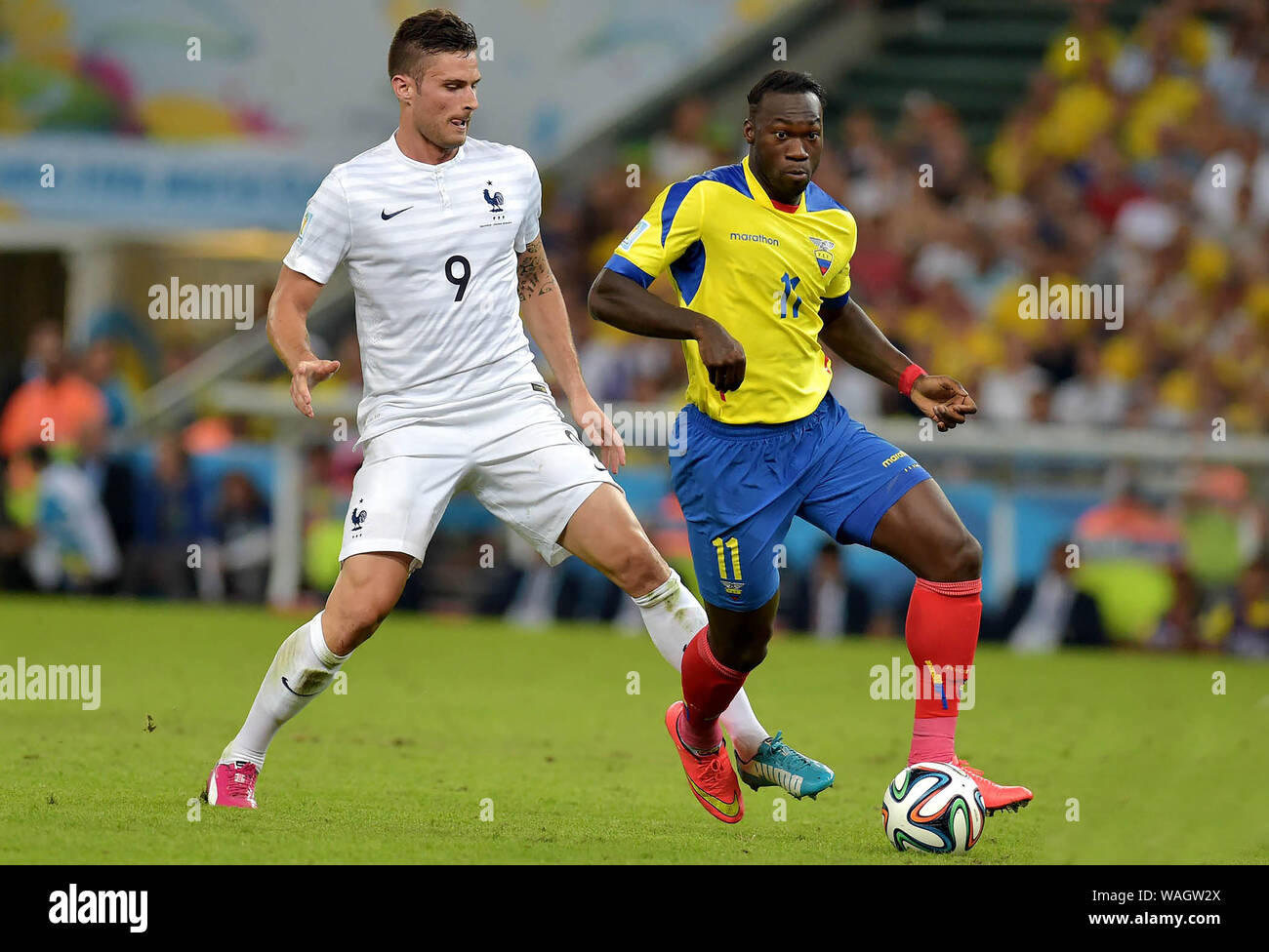 Rio de Janeiro, 25 giugno 2014. Il calciatore Felipe Caicedo durante la partita di calcio Ecuador-Francia per la Coppa del mondo 2014 allo stadio Maracanã Foto Stock