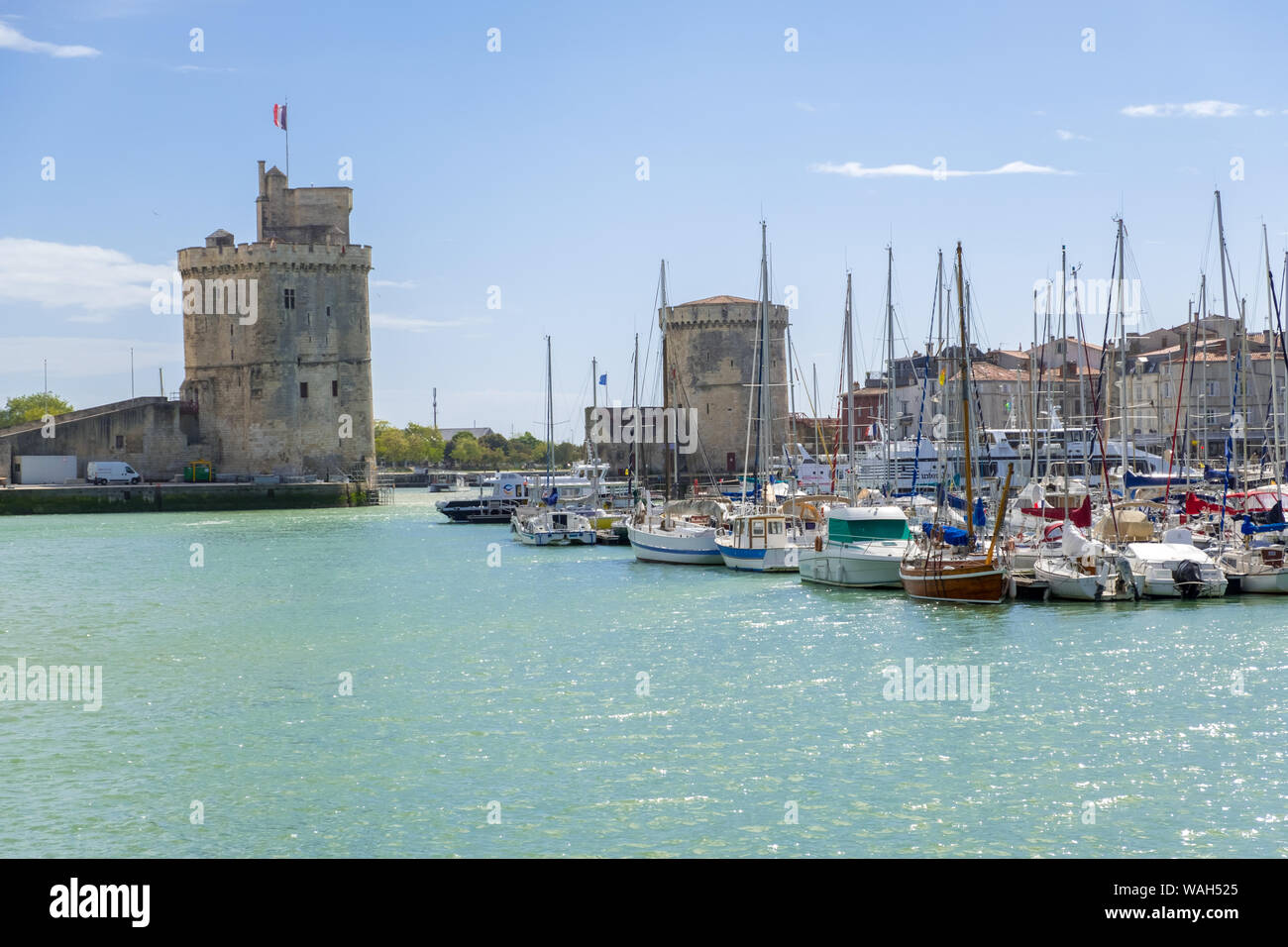 La Rochelle, Francia - 08 Maggio, 2019: una vista del porto di vieux port de La Rochelle in Francia Foto Stock