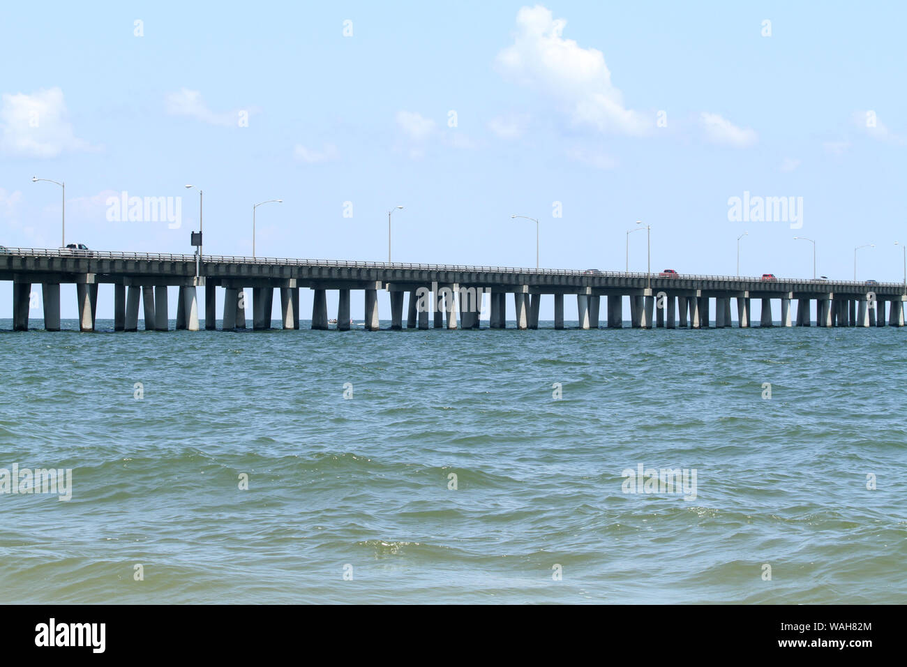 Vista della Chesapeake Bay Bridge-tunnel da Virginia Beach, Stati Uniti d'America Foto Stock