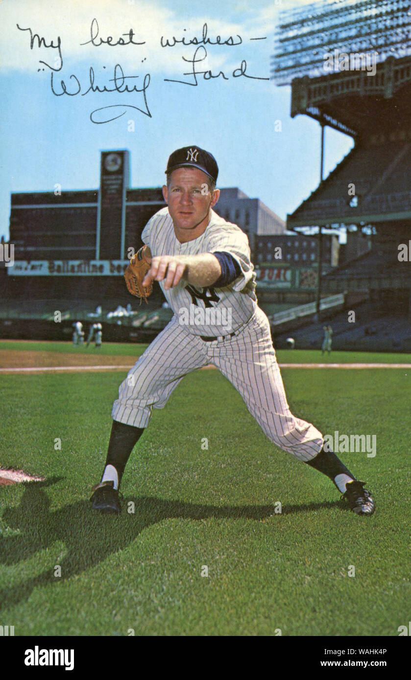 Whitey Ford in Vintage New York Yankees cartolina ricordo foto allo Yankee Stadium di New York Foto Stock