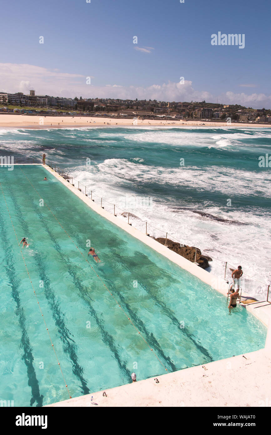 Australia, Nuovo Galles del Sud di Sydney. Bondi, spiaggia e piscina Foto Stock