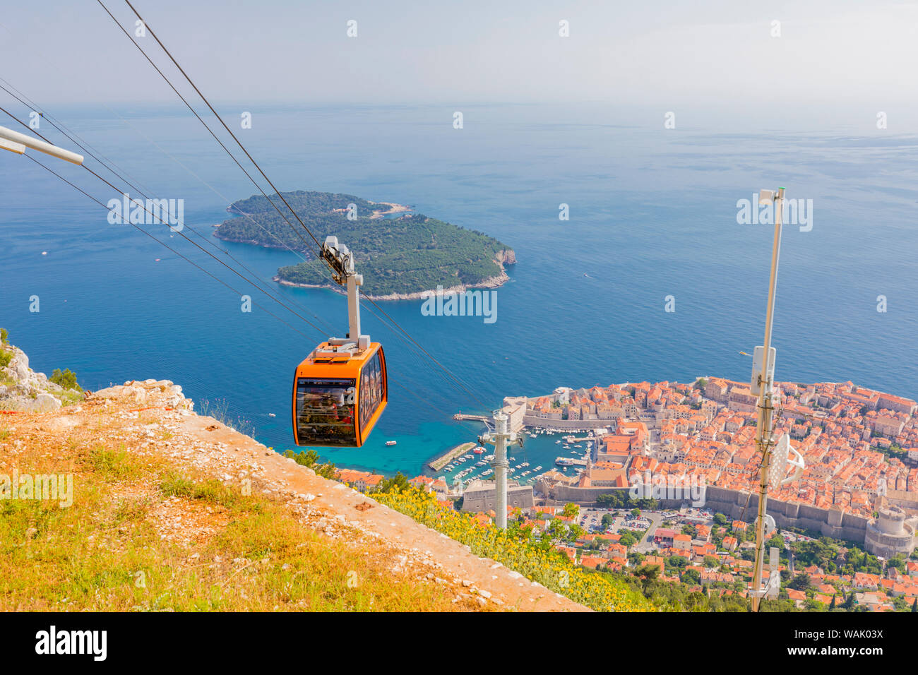 Croazia, Dubrovnik. Panoramica della funivia e città dalla montagna. Credito come: Fred Signore Jaynes / Galleria / DanitaDelimont.com Foto Stock