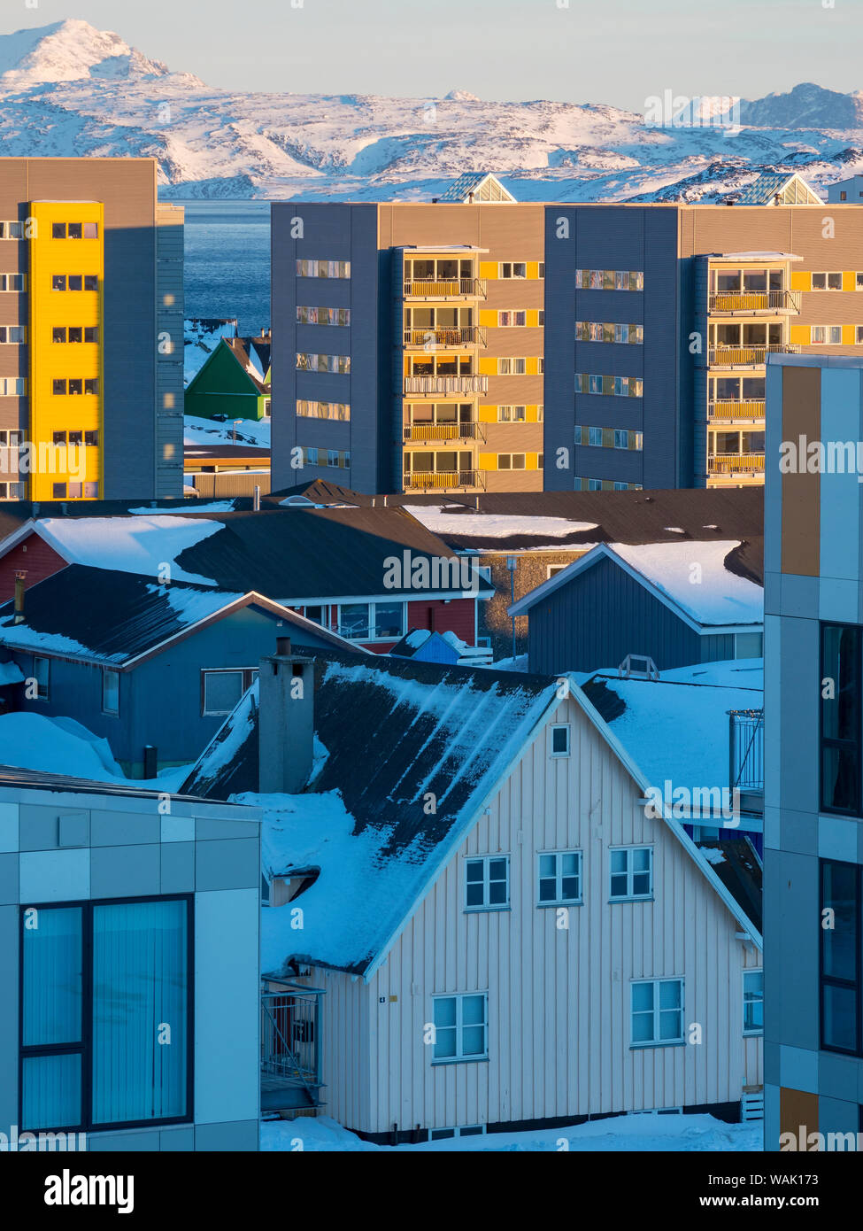 La vita moderna trimestre in Nuuk, capitale della Groenlandia. (Solo uso editoriale) Foto Stock