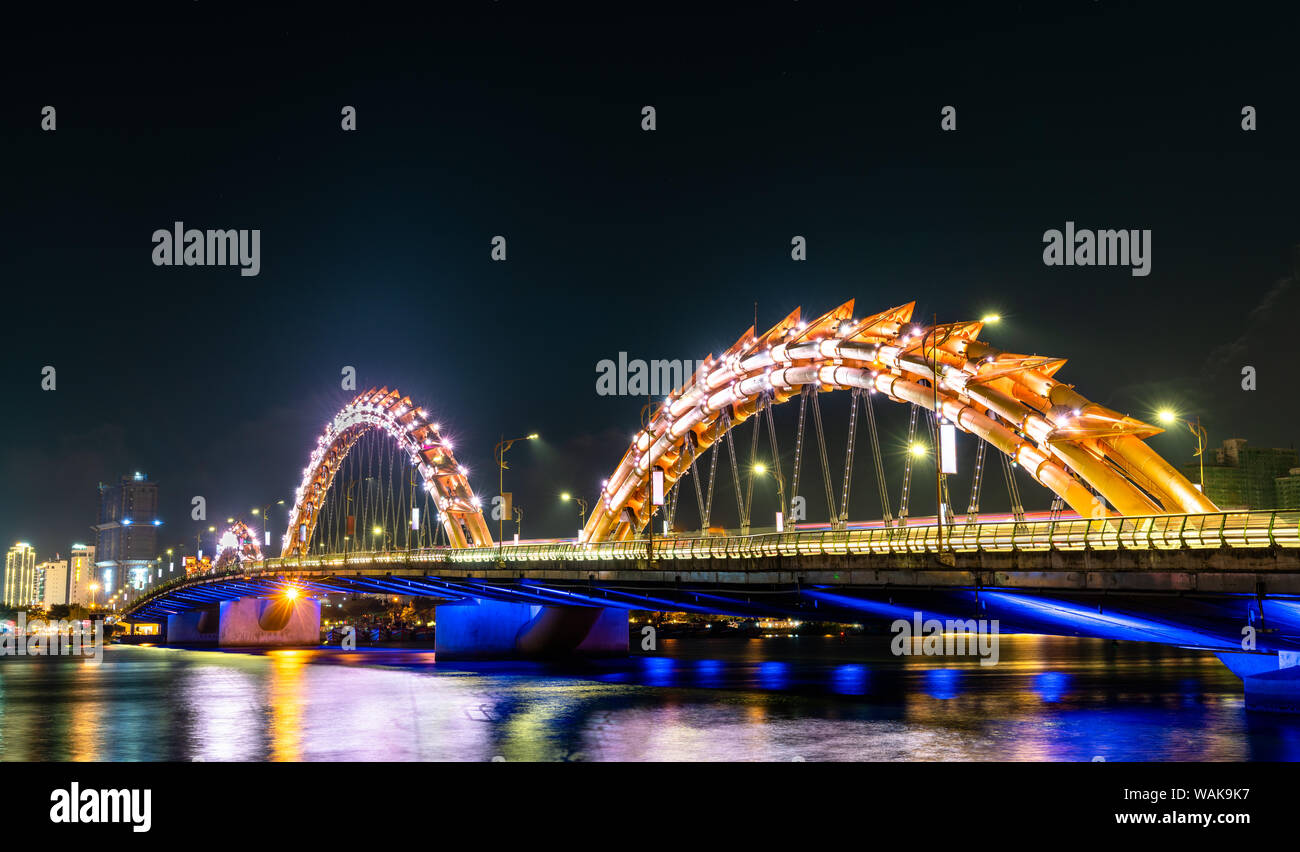 Il Drago ponte di Da Nang, Vietnam Foto Stock