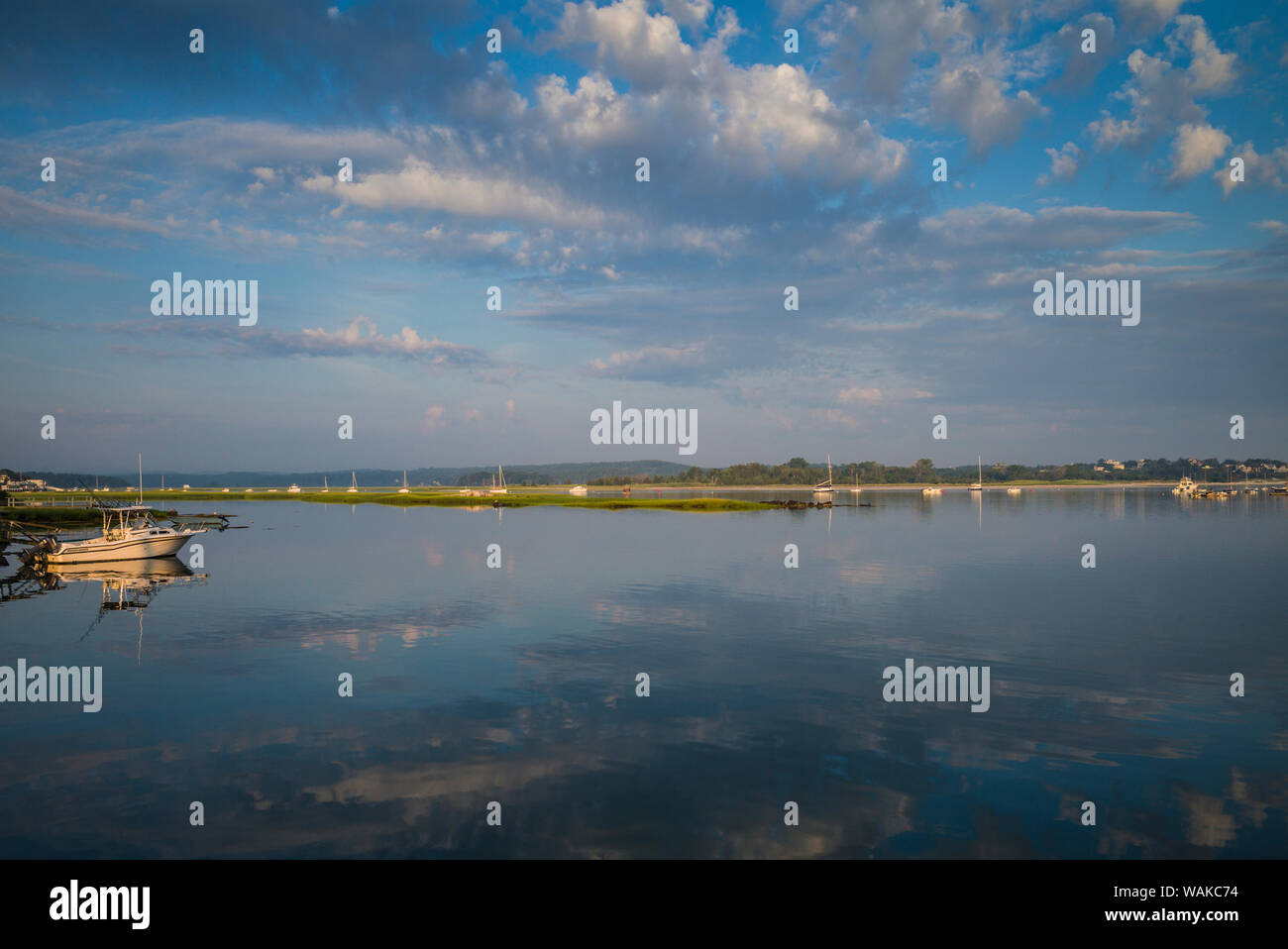 Stati Uniti d'America, Massachusetts, Cape Ann, Annisquam. Alba sul fiume Annisquam Foto Stock