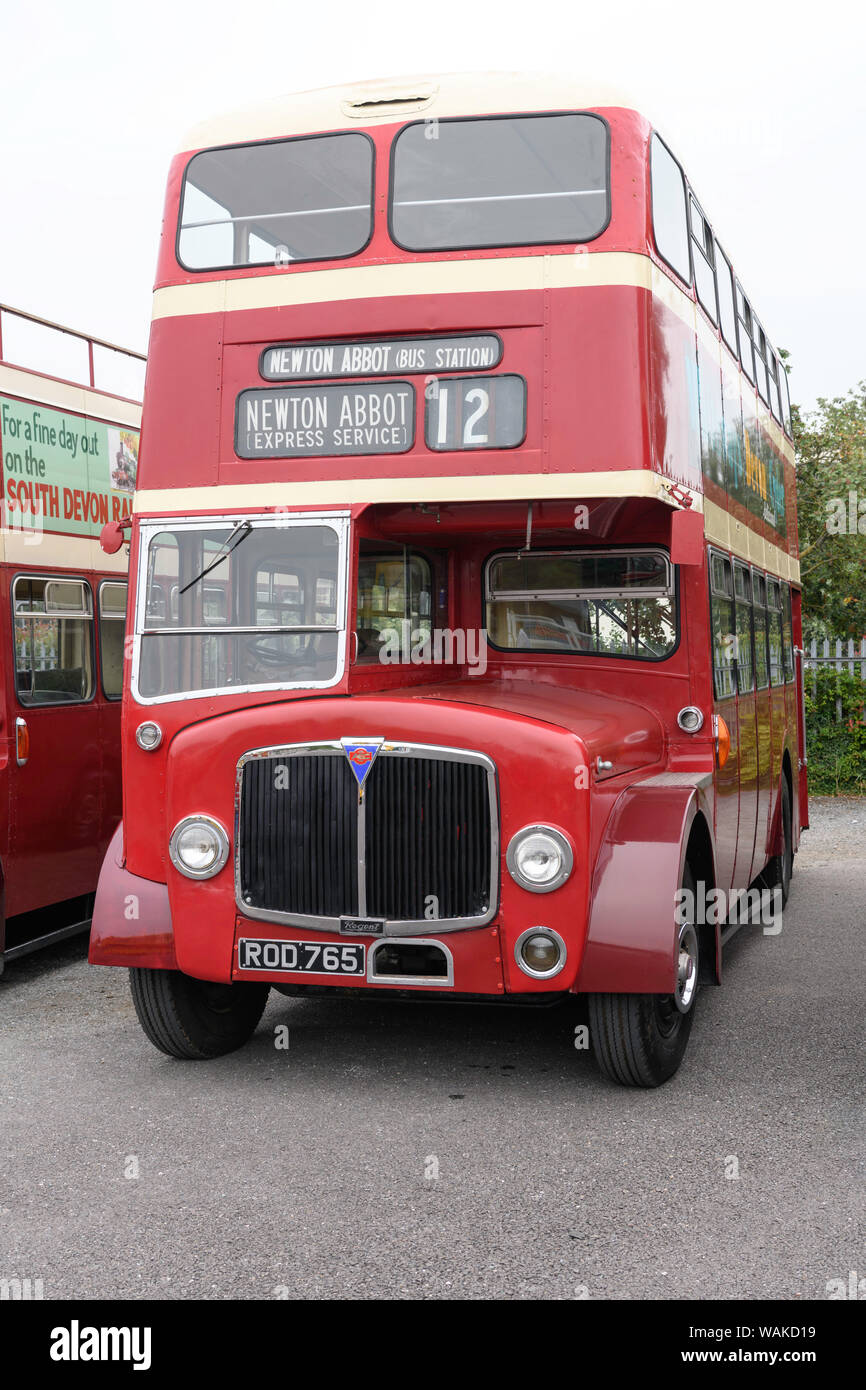 1956 Devon azionato generale AEC Regent V corpo Metro-Cammell double decker bus. Foto Stock