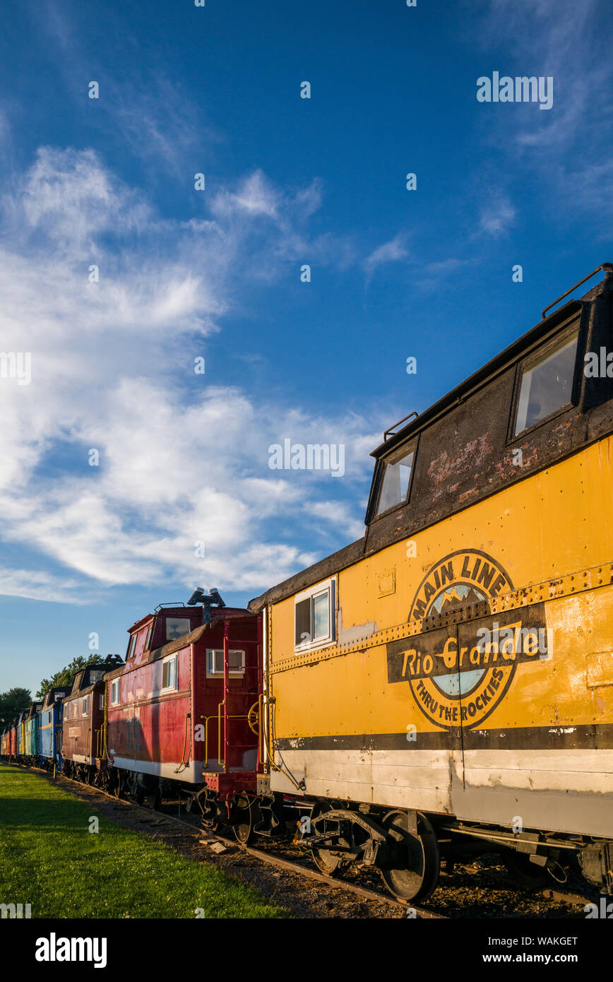 Stati Uniti d'America, Pennsylvania, Ronks. Red Caboose Motel, alloggio nella vecchia stazione cabooses Foto Stock