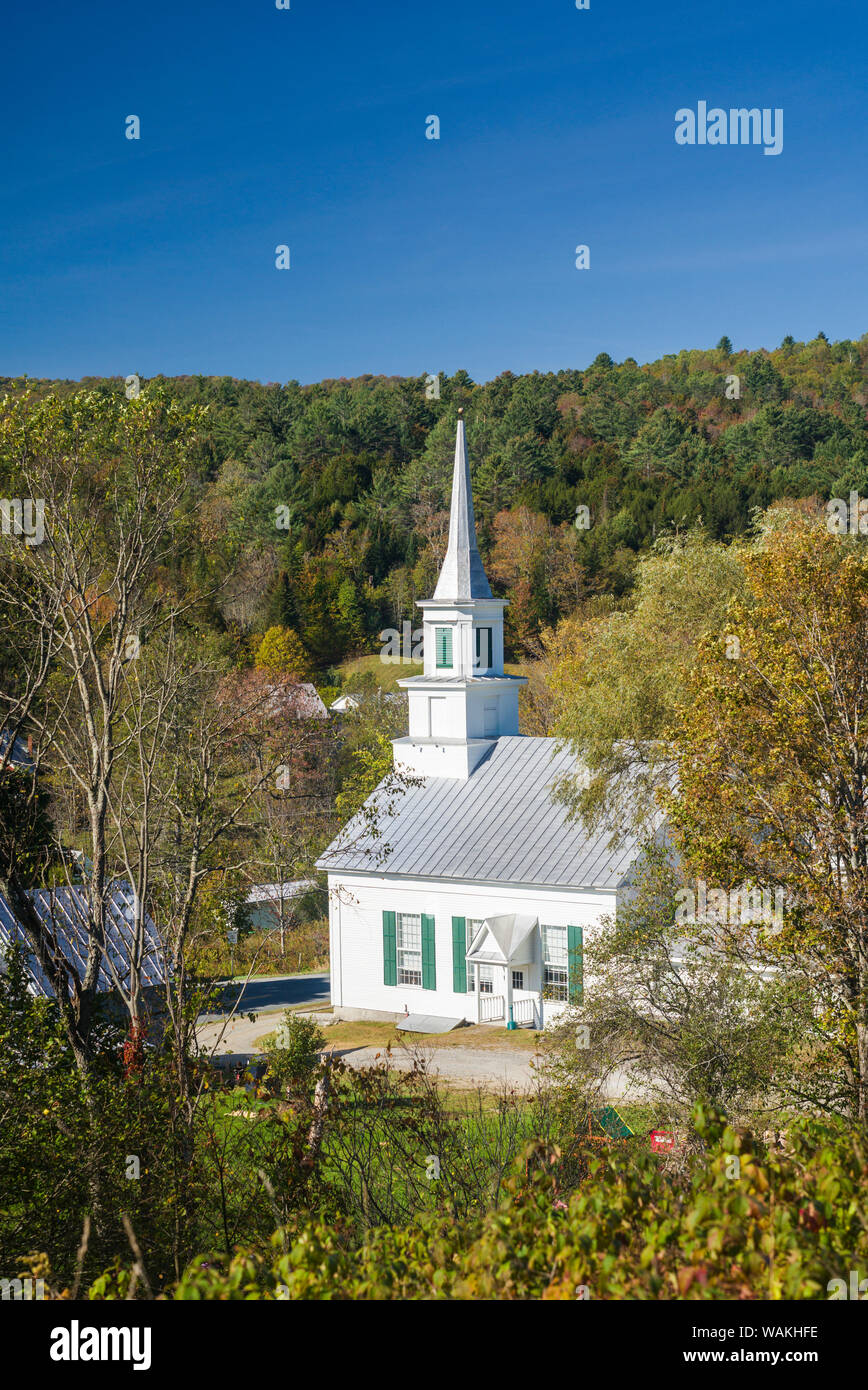 Stati Uniti d'America, New England, Vermont. Attende River, vista della chiesa. Foto Stock
