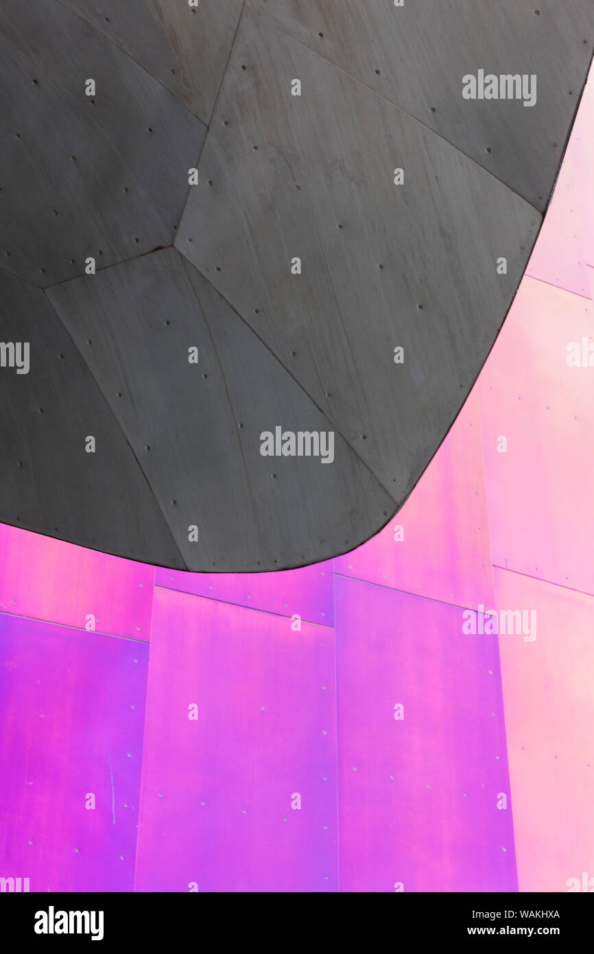 Stati Uniti d'America, Washington, Seattle. Abstract del Museo di Cultura Pop edificio. Credito come: Jim Nilsen Jaynes / Galleria / DanitaDelimont.com Foto Stock