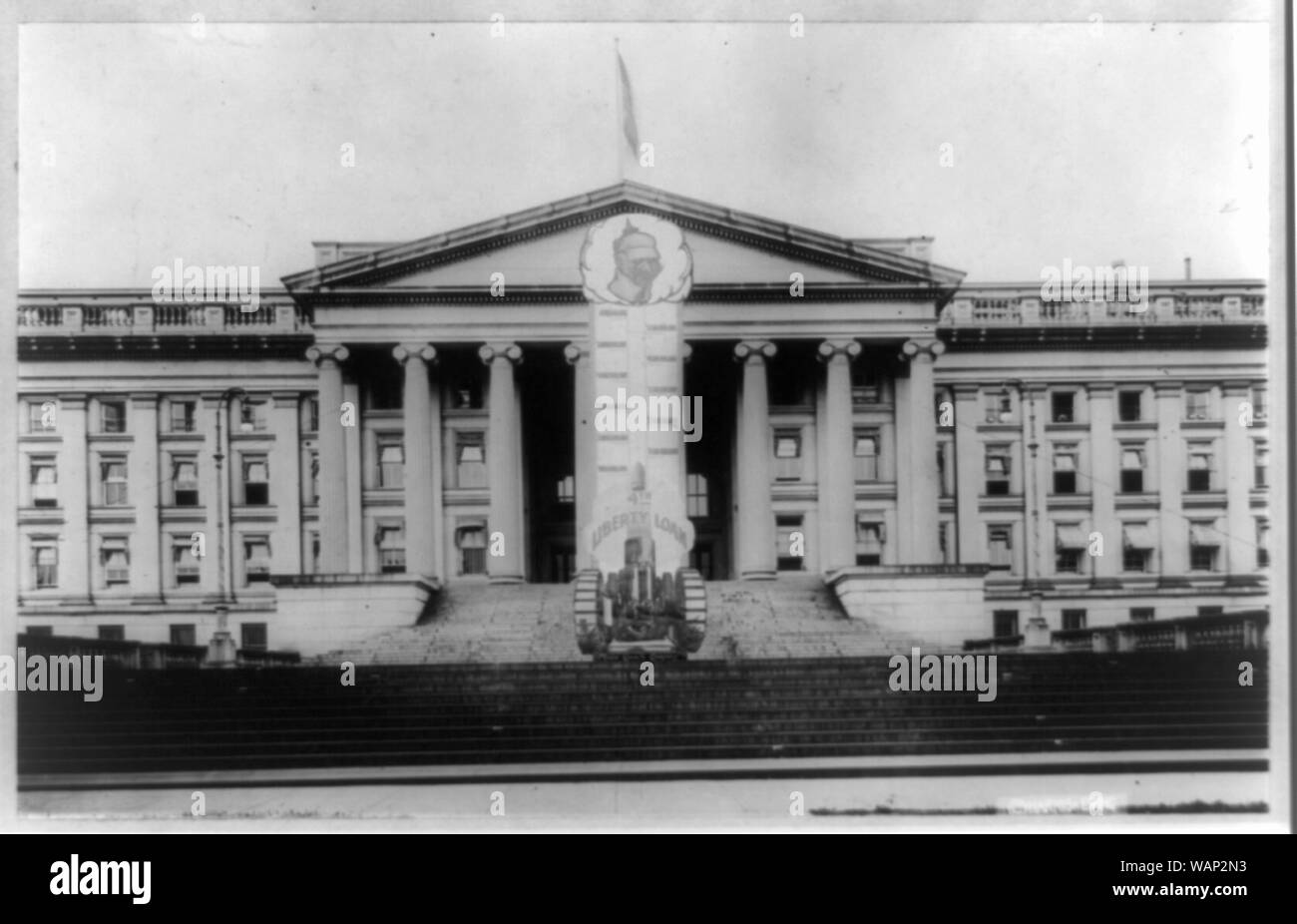 D.C., Washington, Edificio del Tesoro, 1918, esterno illustrante Liberty termometro di prestito Foto Stock