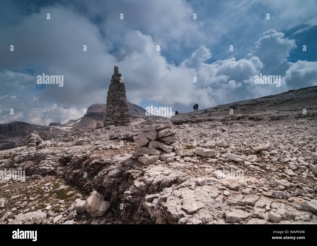 Il Sasso Pordoi, la 'Terrazza delle Dolomiti in Alto Adige, Italia Foto Stock