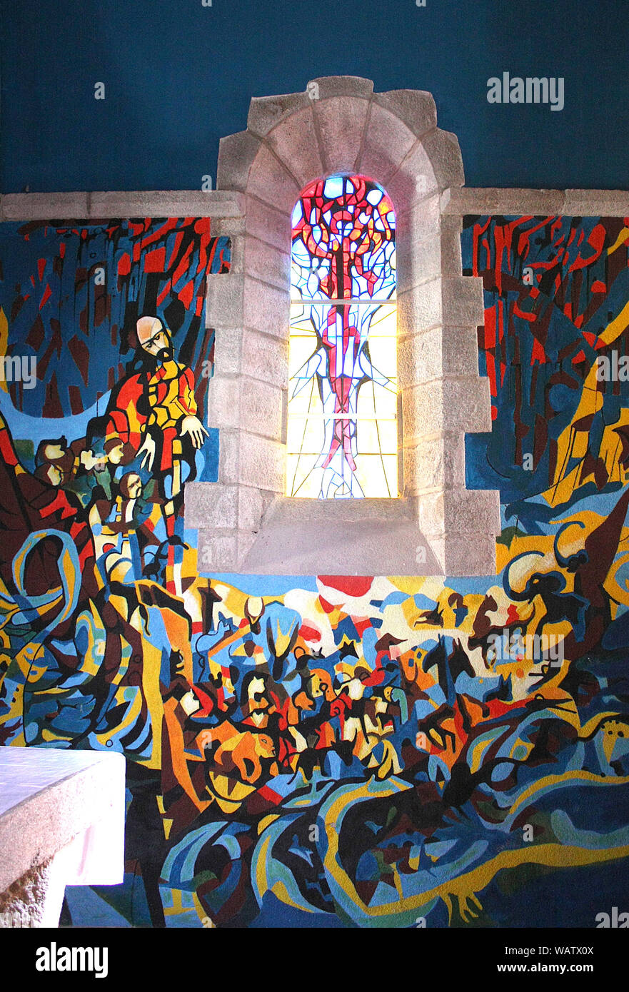 Murale di Gabriel Chabrat, alla chiesa di Sous-Parsat, Creuse, Limousin, Francia. Noè e l'Arca Foto Stock