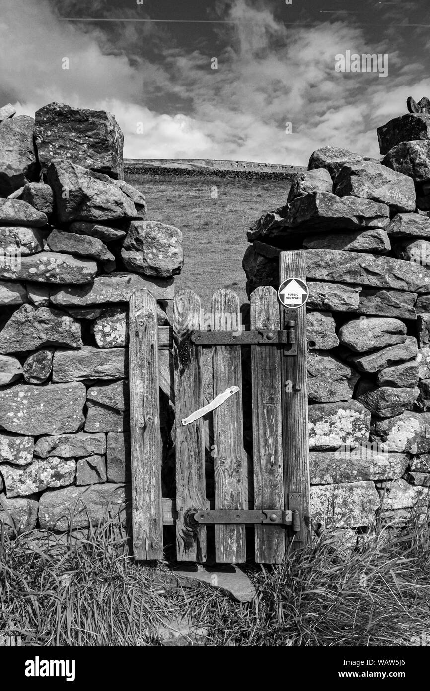 Porte in legno e montanti dello Yorkshire Dales Foto Stock