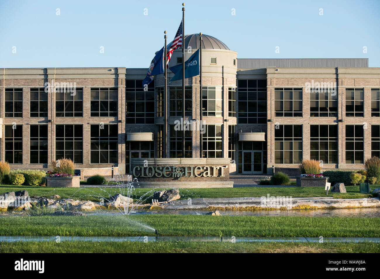 Un logo segno al di fuori della sede di vicino al mio cuore, Inc., in piacevole Grove, Utah sulla luglio 27, 2019. Foto Stock