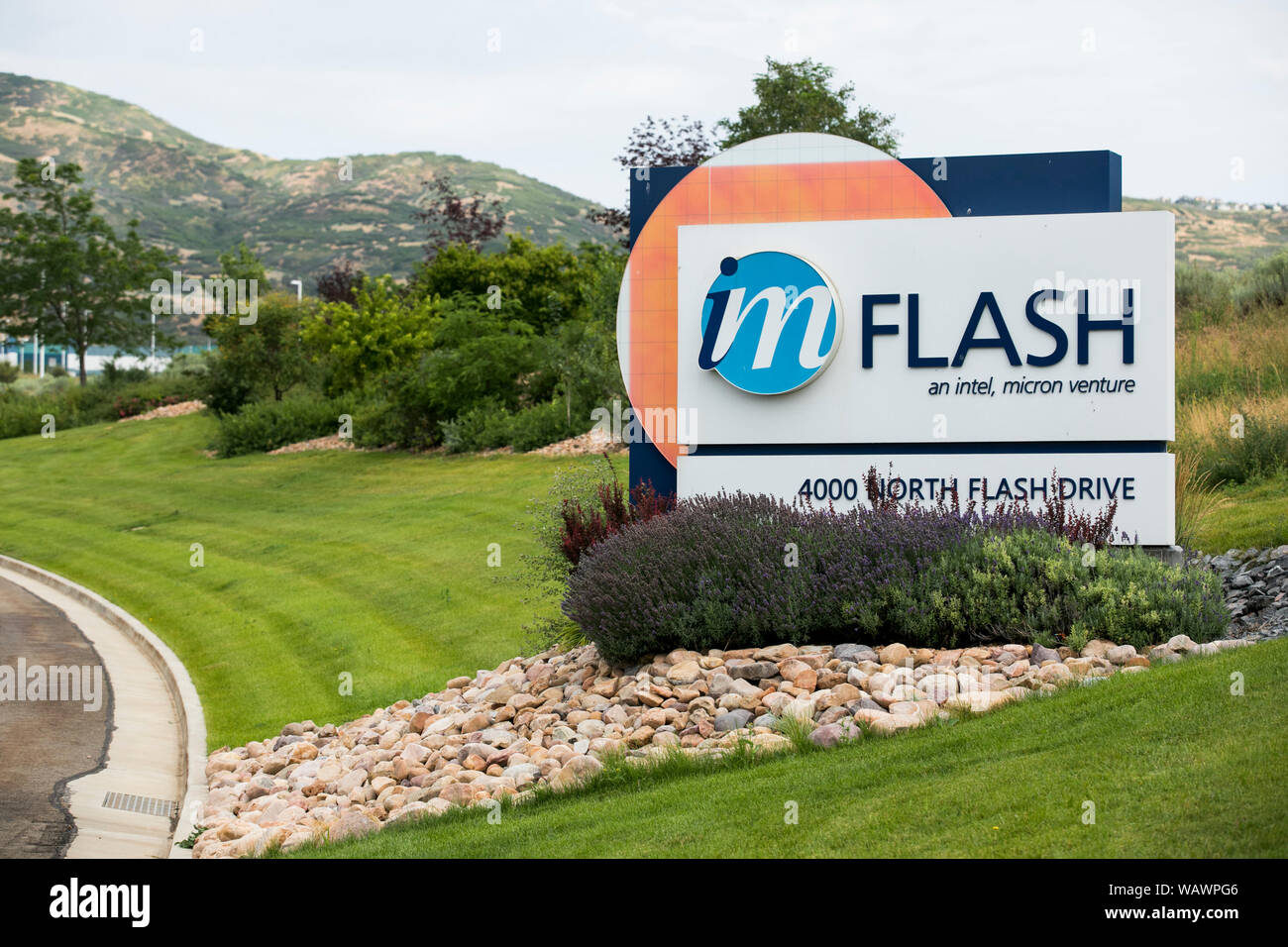 Un logo segno al di fuori della sede di IM Flash Technologies a Lehi, Utah sulla luglio 27, 2019. Foto Stock