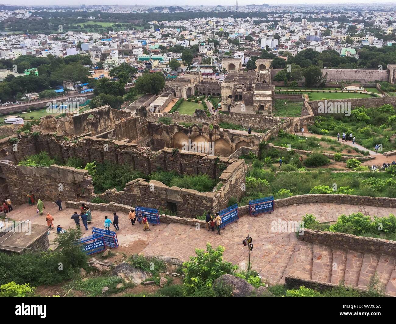 Vista della città di Hyderabad da antichi Golconda Fort. Miglior Destinazione IncredibIe in India. Foto Stock