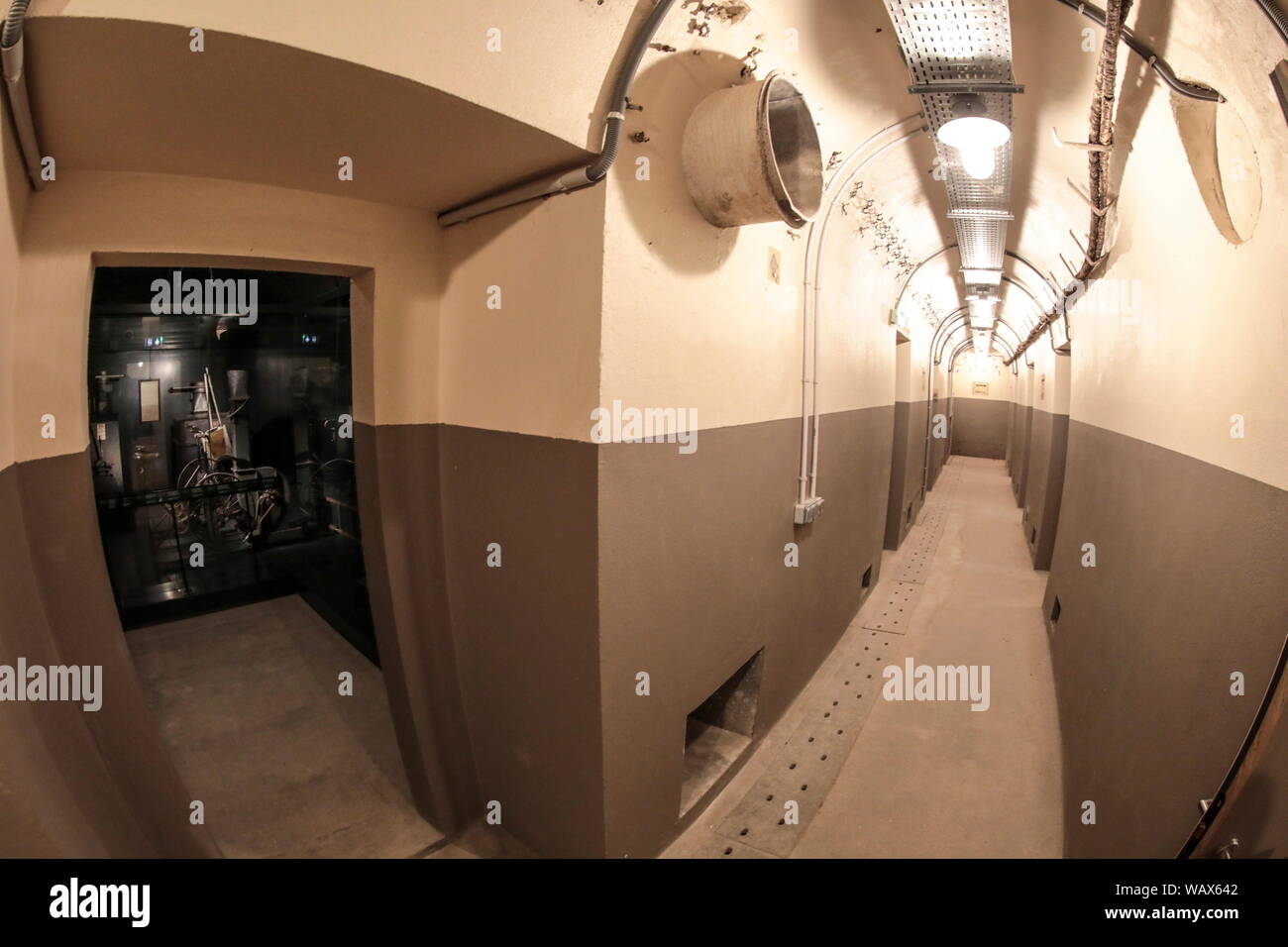 Apertura DEL MUSEE DE LA LIBÉRATION DE PARIS, il Musee du General Leclerc, MUSEE Jean Moulin Foto Stock