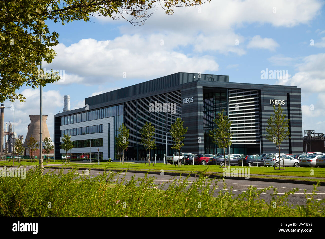 L'aspetto moderno INEOS Grangemouth sede in Scozia. Foto Stock