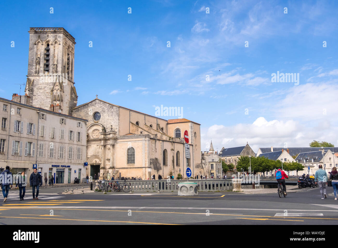 La Rochelle, Francia - 08 Maggio, 2019: St Sauveur chiesa nel porto di La Rochelle nella regione Poitou-Charentes della Francia Foto Stock