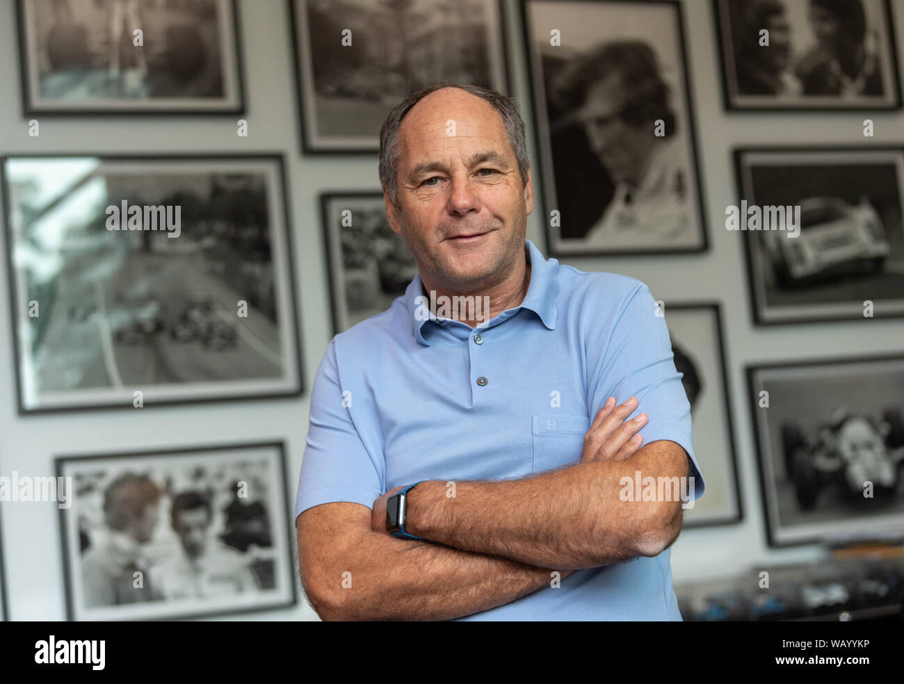 20 agosto 2019, l'Austria, Wörgl: DTM boss Gerhard Berger in ufficio del suo spedizioniere. Foto: Peter Kneffel/dpa Foto Stock