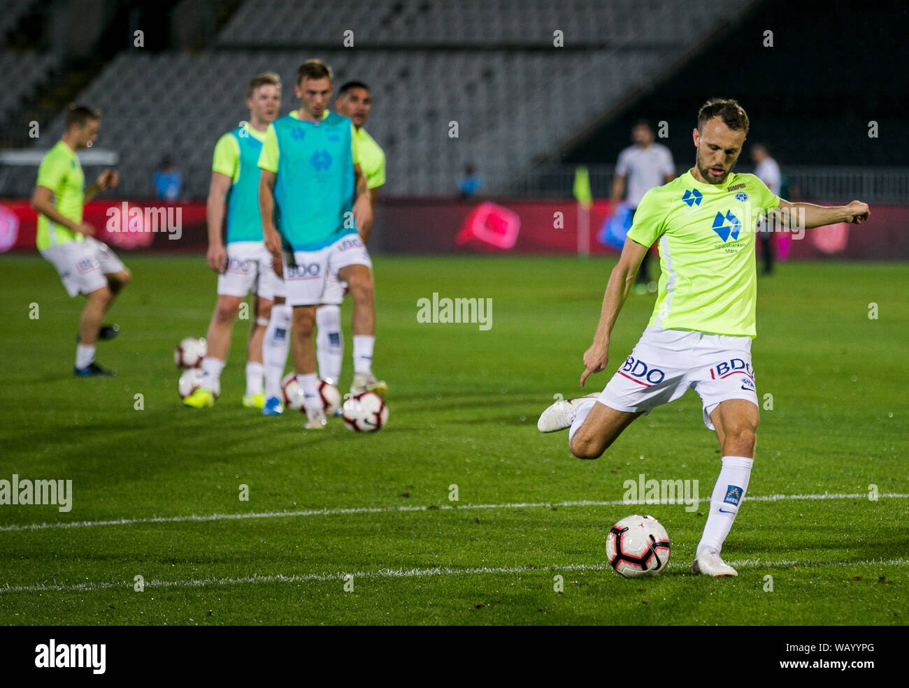A Belgrado, in Serbia. Il 22 agosto, 2019. I giocatori di Molde warm up. Credito: Nikola Krstic/Alamy Live News Foto Stock