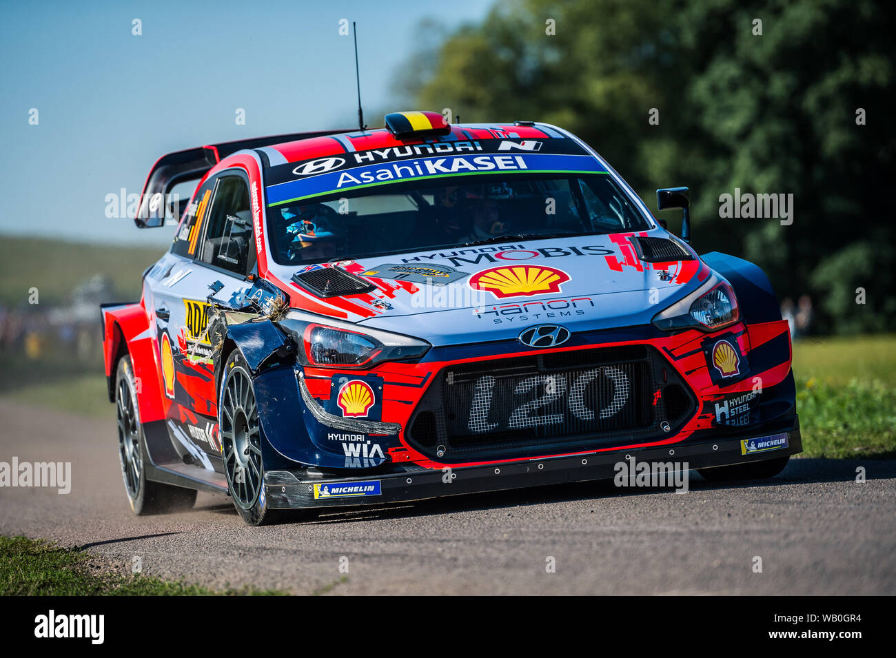 Thierry Neuville e Gilsoul Nicolas con Hyundai i20 Coupe WRC lo shakedown della WRC ADAC Rallye Deutschland 2019. Foto Stock