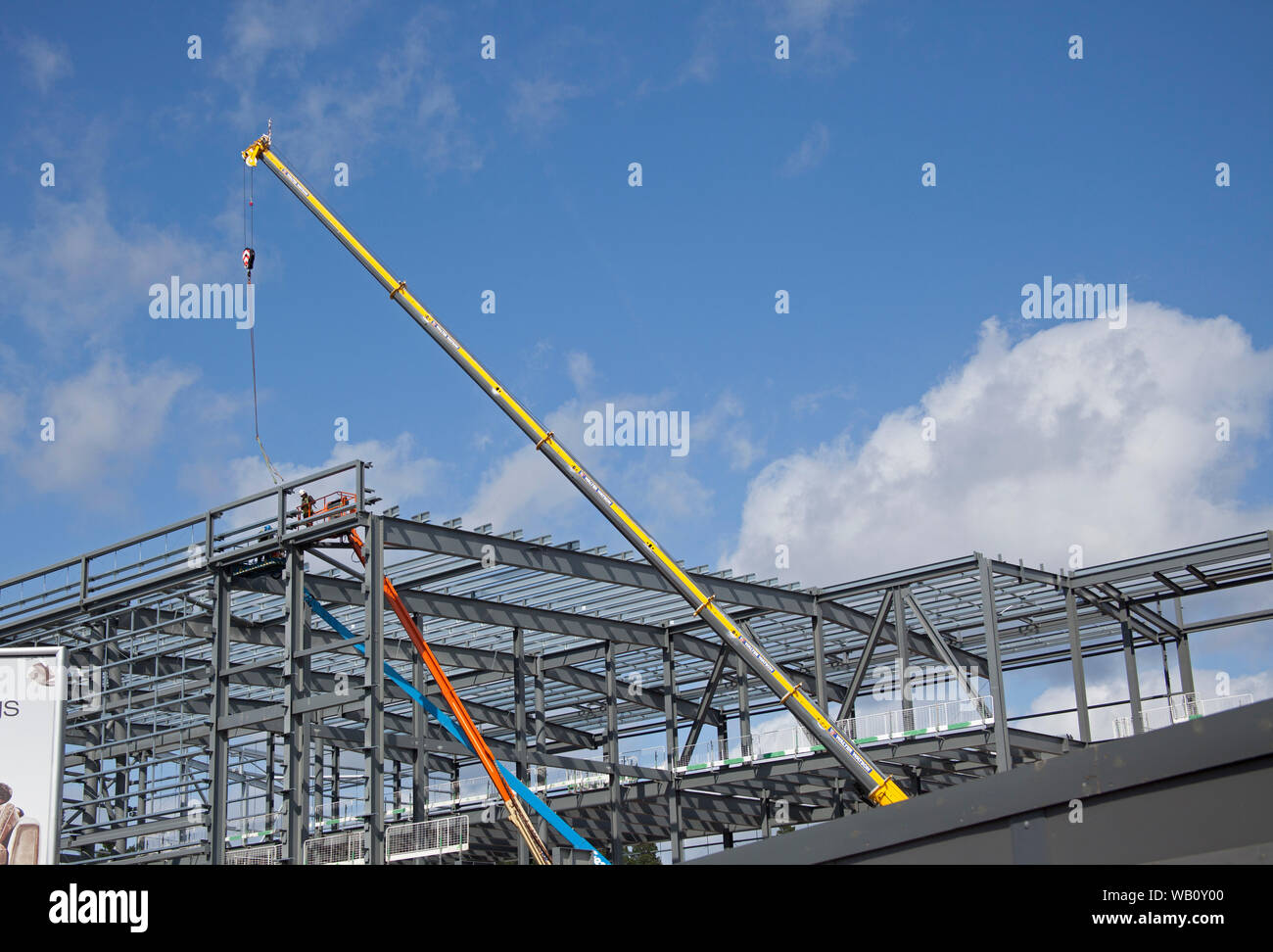 Costruzione in acciaio telaio, Meadowbank, Edinburgh, Regno Unito Foto Stock