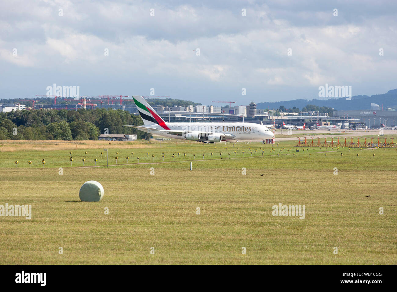 Emirates Airbus A380-800 beim Abflug vom Flughafen Zurigo (ZRH). 15.08.2019 Foto Stock