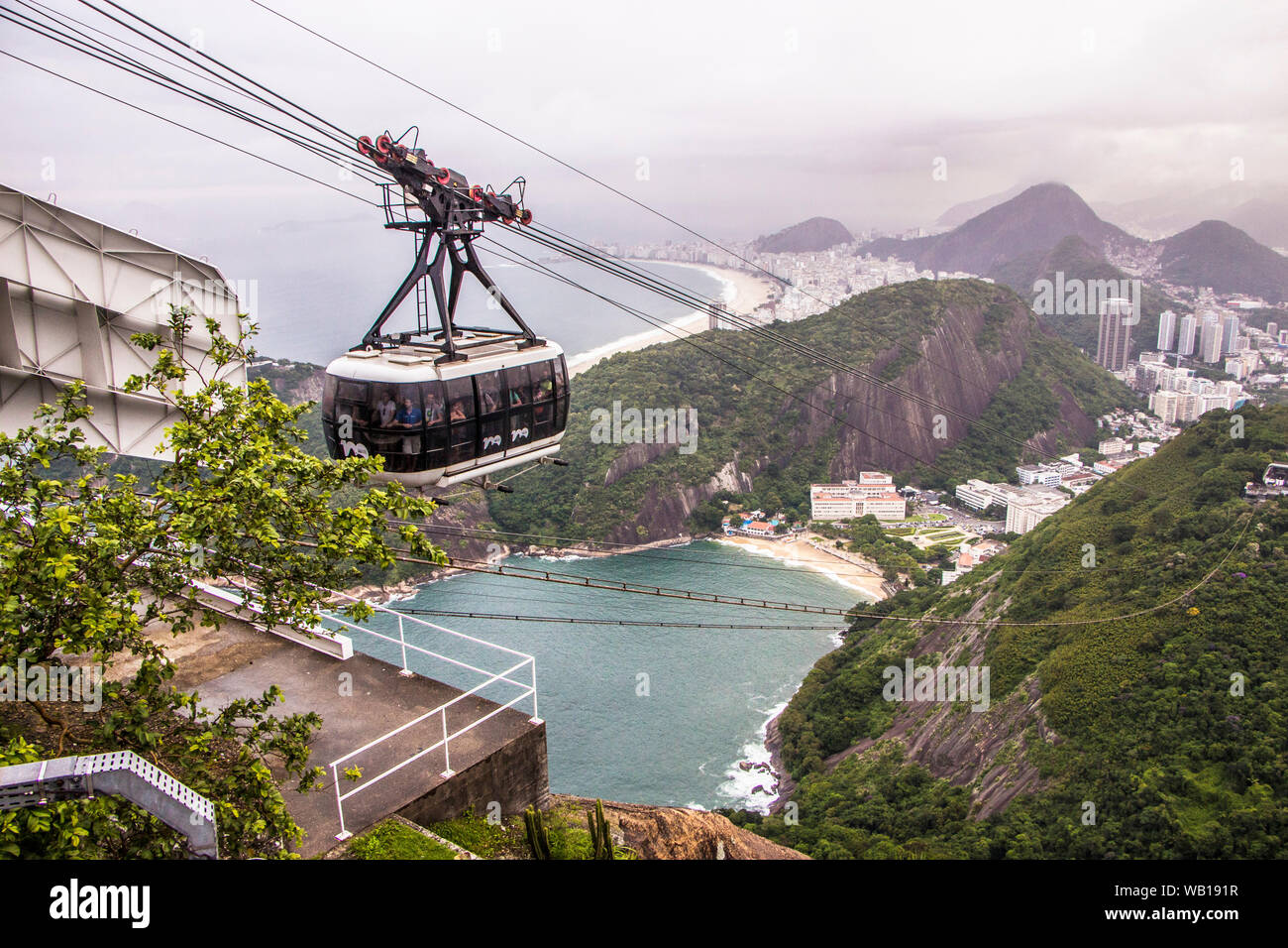 Vista do Pão de Açúcar, vista la Montagna Sugar Loaf, Rio de Janeiro, Brasile Foto Stock