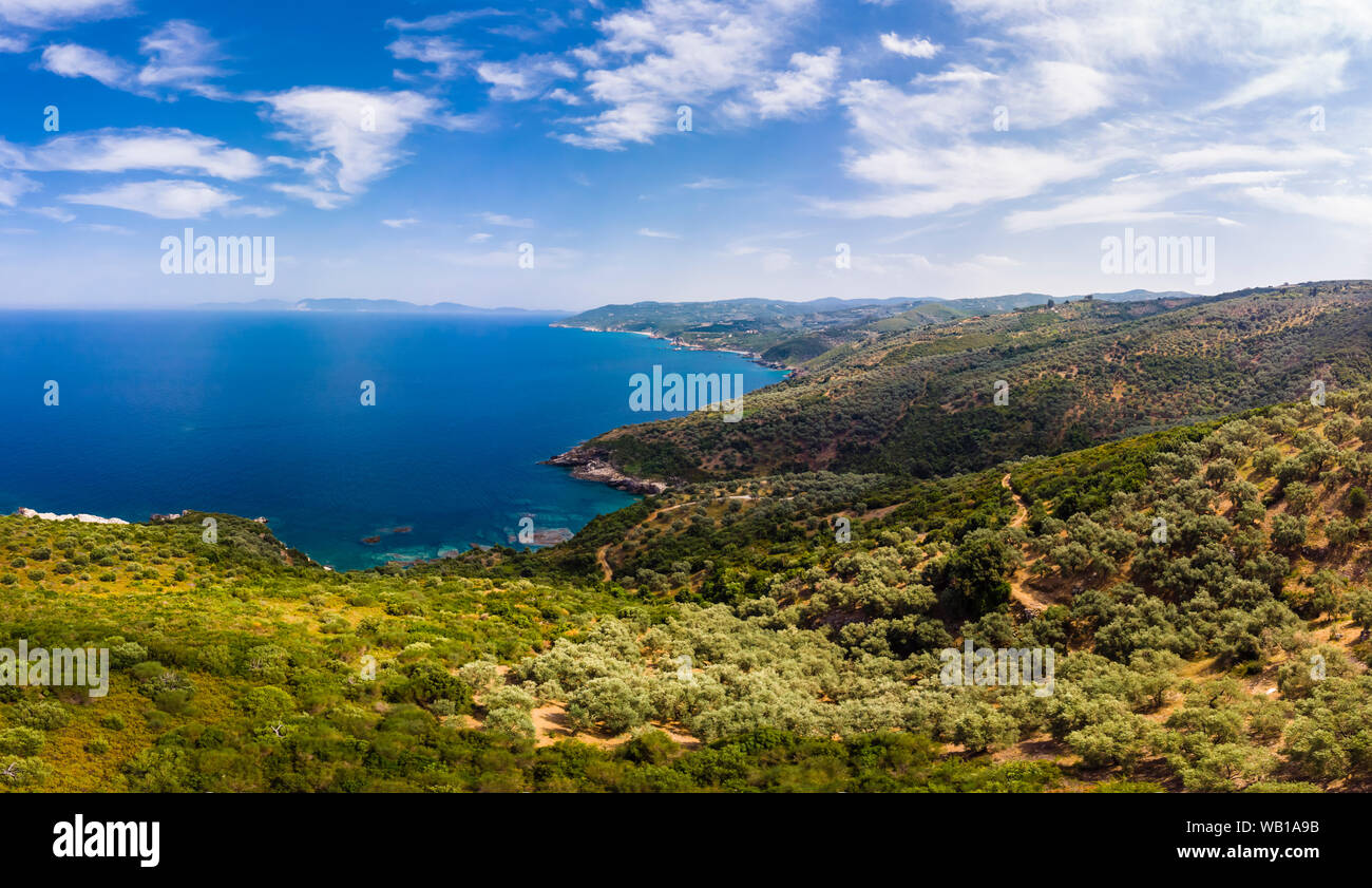 La Grecia, Pelion, Pagasetic Gulf, suono di Trikeri, Regione Volos, vista aerea di costa Pelion Foto Stock