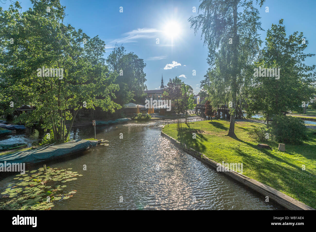 Germania, Luebbenau, vista del porto di retroilluminazione Foto Stock