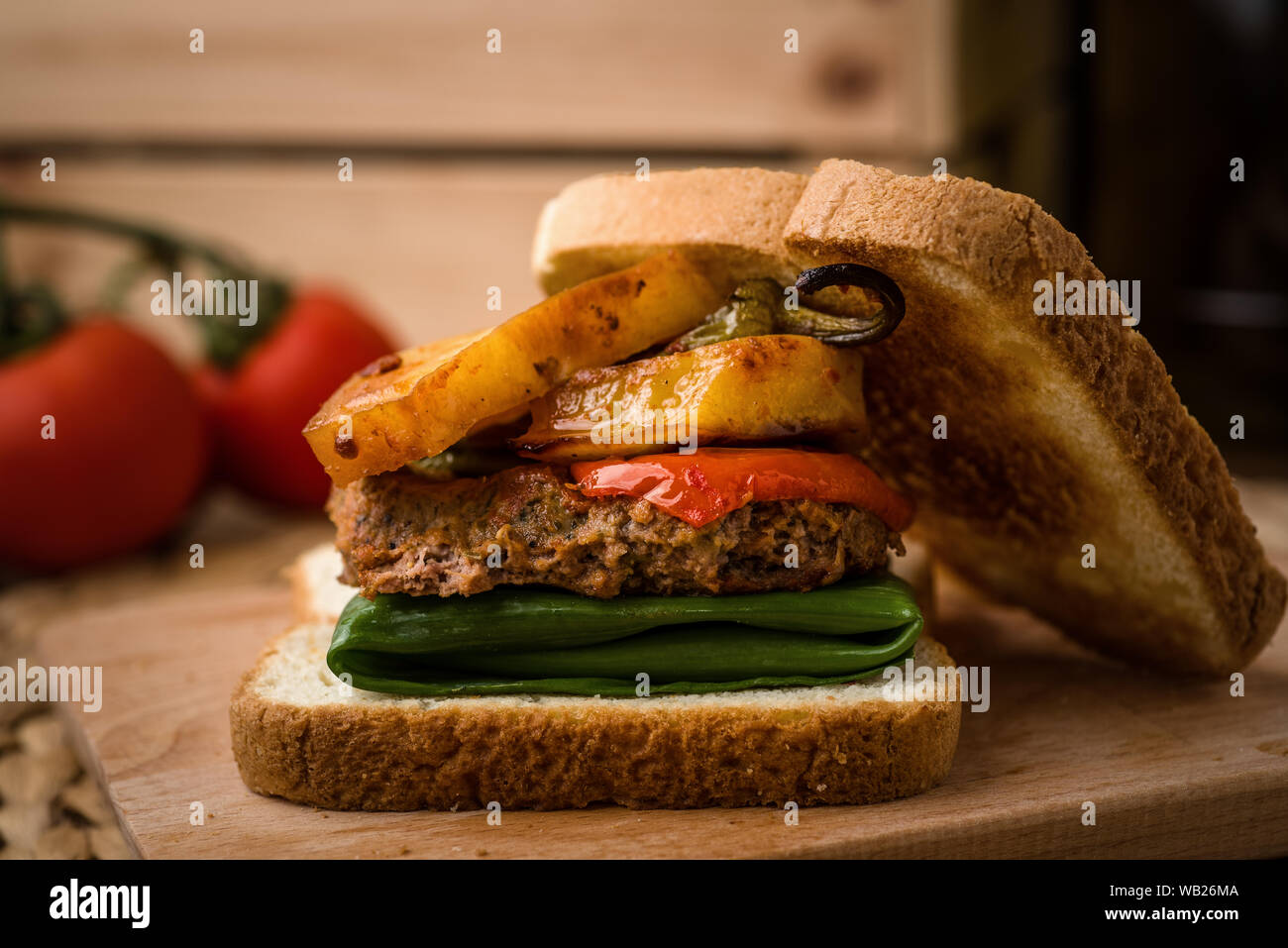 Kebab sandwich è molto popolare in Turchia e il mondo arabo Foto Stock