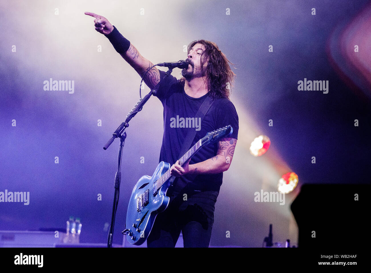 Foo Fighters esibirsi dal vivo sul palco del festival di Leeds, Regno Unito, 23 agosto 2019. Foto Stock