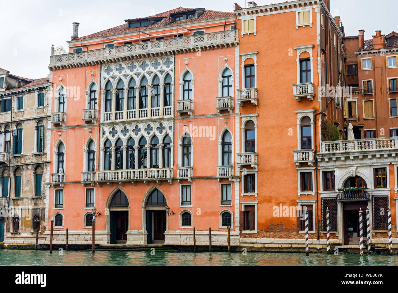 Il Palazzetto Barbarigo dalla terrazza (ora un hotel) dal Canal Grande (Canal Grande), Venezia, Italia. Foto Stock