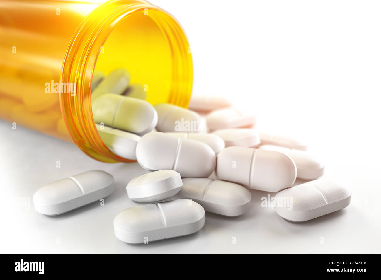 Pills fuoriuscita di pillola bottiglia isolato su bianco. Medicina e Farmacia concetto. 3d illustrazione Foto Stock