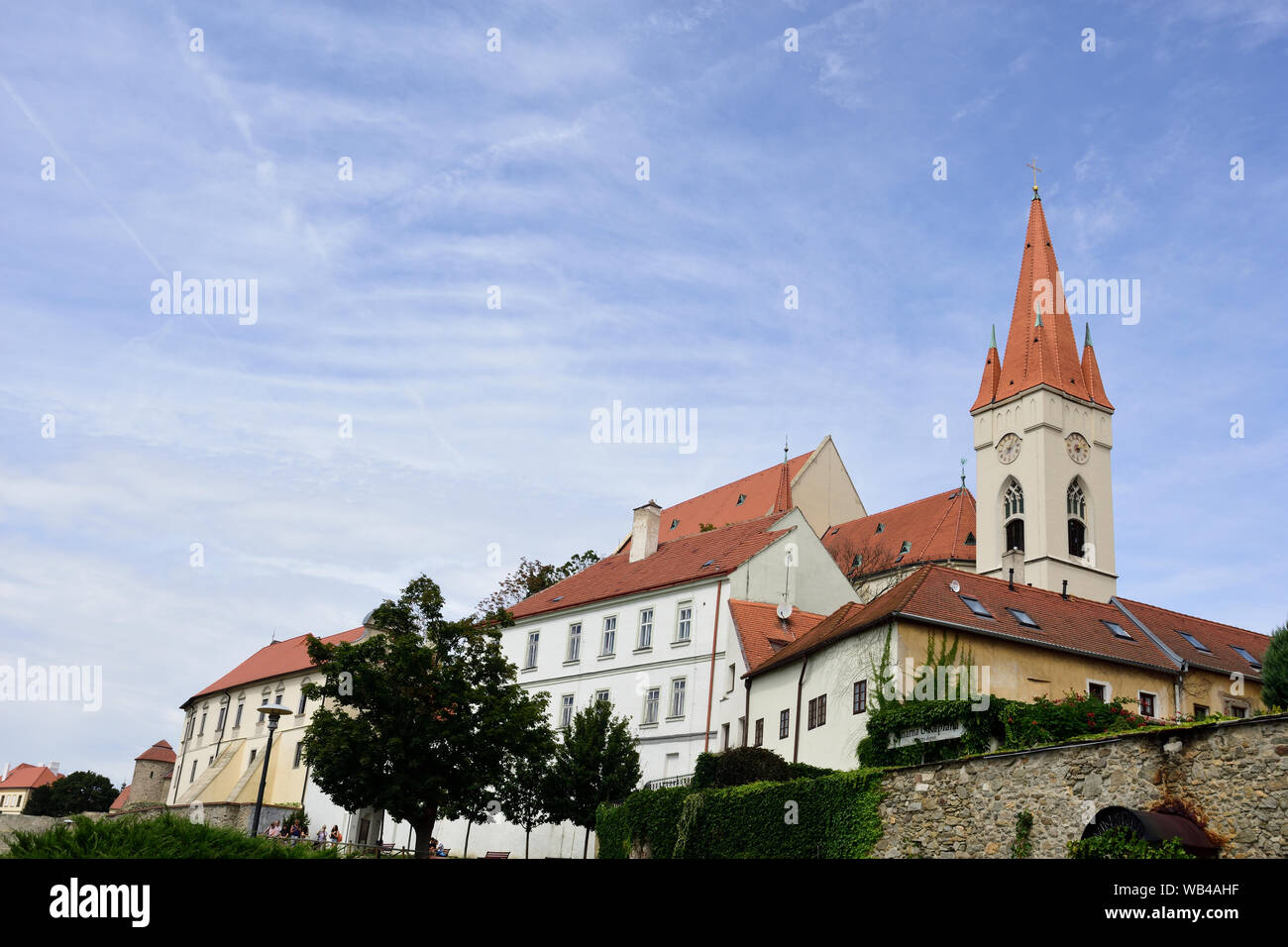 Znojmo (Znaim) nella Repubblica Ceca. La figura mostra la chiesa di San Nicola con la Cappella di Venceslao. Foto Stock